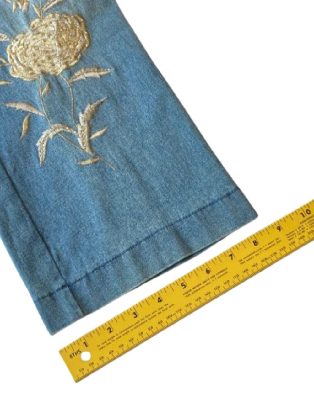 Cache Vintage VTG Embroidered Beaded Bootcut Jeans Womens 6 Blue Denim - Picture 12 of 14
